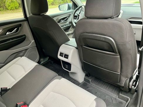 Used 2023 GMC Terrain SLE w/ LPO, Floor Liner Package image 14