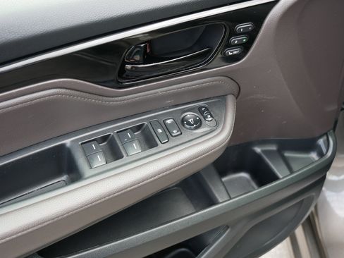 Used 2022 Honda Odyssey Touring image 19