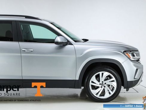 Used 2023 Volkswagen Atlas SE w/ Panoramic Sunroof Package image 52