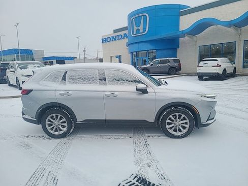 Used 2024 Honda CR-V EX-L image 6