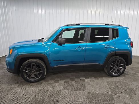 Used 2021 Jeep Renegade Latitude AWD/4WD image 5