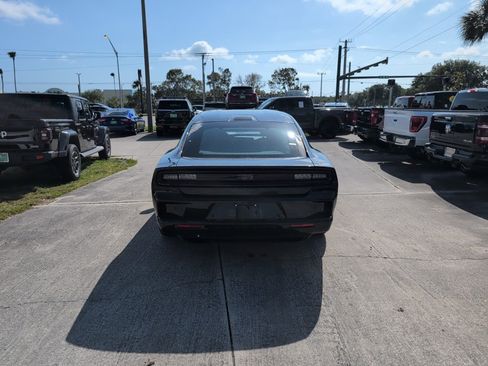 New 2025 Dodge Charger R/T w/ Quick Order Package 25M R/T image 9