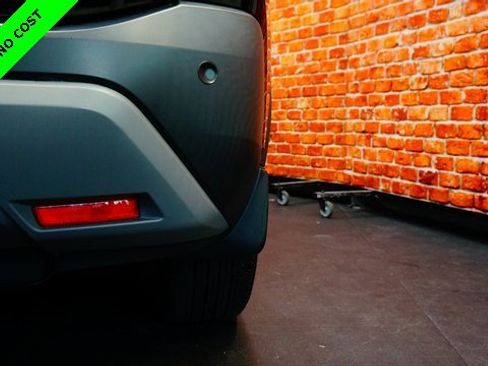 Used 2022 Nissan Rogue SV image 83