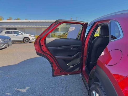 Used 2024 MAZDA CX-30 AWD 2.5 S w/ Premium Package image 16