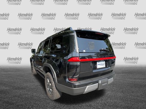 Used 2025 Lexus GX 550 AWD/4WD image 7