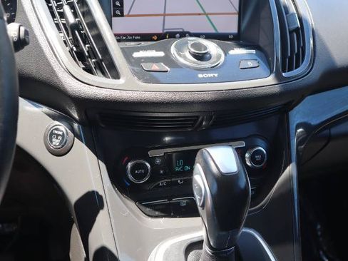 Used 2014 Ford Escape Titanium w/ Equipment Group 401A AWD/4WD image 21