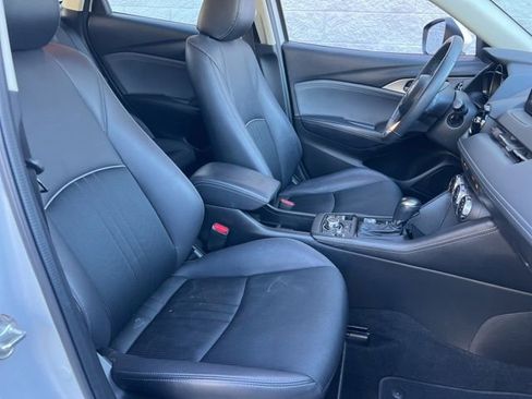 Used 2019 MAZDA CX-3 Touring image 38