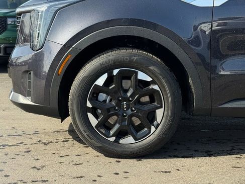 Certified 2026 Kia Sorento S image 5