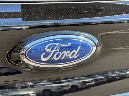 Used 2023 Ford Edge SEL AWD/4WD image 27