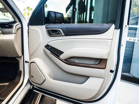 Used 2018 GMC Yukon Denali w/ Open Road Package RWD image 32