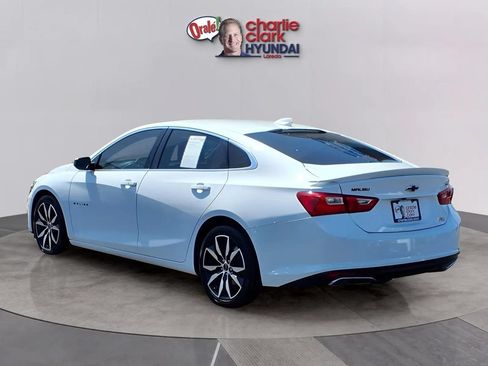 Used 2021 Chevrolet Malibu RS FWD image 3