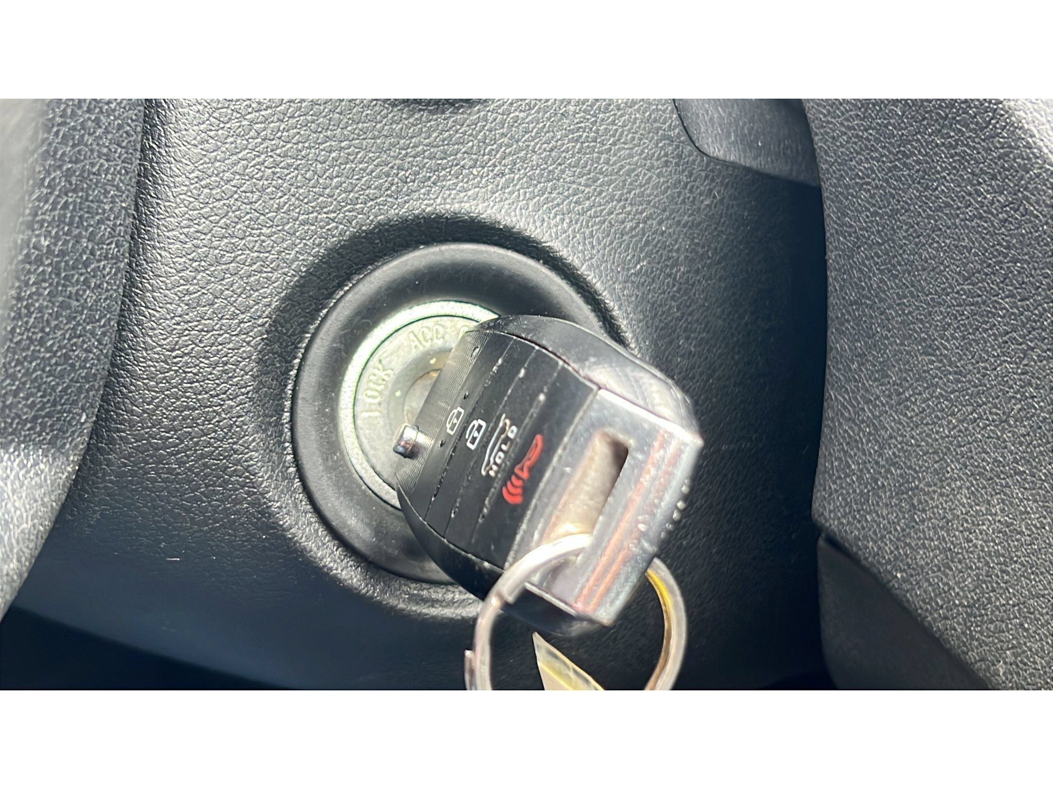 Used 2019 Kia Sorento AWD V6 image 21