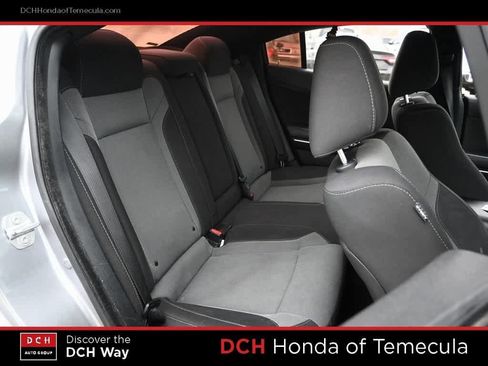 Used 2016 Dodge Charger SXT image 19