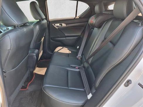 Used 2014 Lexus CT 200h w/ F Sport w/Nuluxe Interior FWD image 18