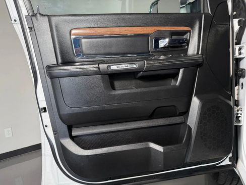 Used 2015 RAM 1500 Laramie w/ Convenience Group AWD/4WD image 26