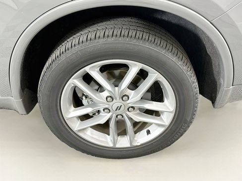 Used 2025 Dodge Durango GT AWD/4WD image 11
