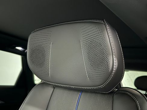 New 2026 Cadillac Lyriq V image 24