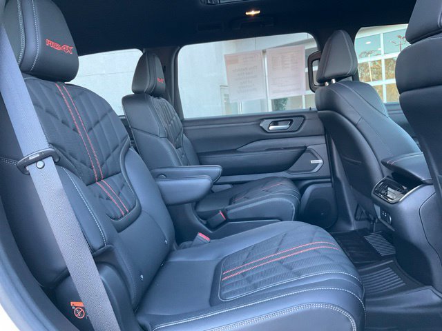 Used 2026 Nissan Armada PRO-4X AWD/4WD image 24