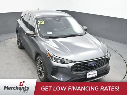 Used 2023 Ford Escape Active w/ Tech Pack #1 AWD/4WD image 31