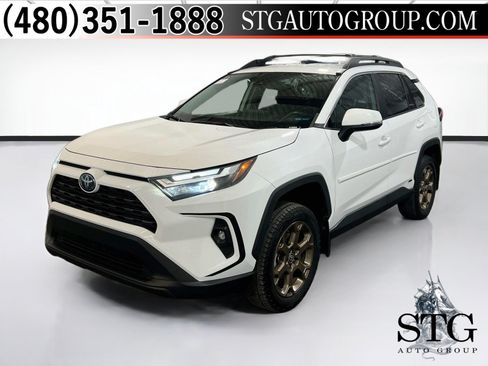 Used 2023 Toyota RAV4 AWD Hybrid image 1
