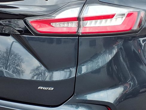 Used 2023 Ford Edge SEL w/ Convenience Package image 27