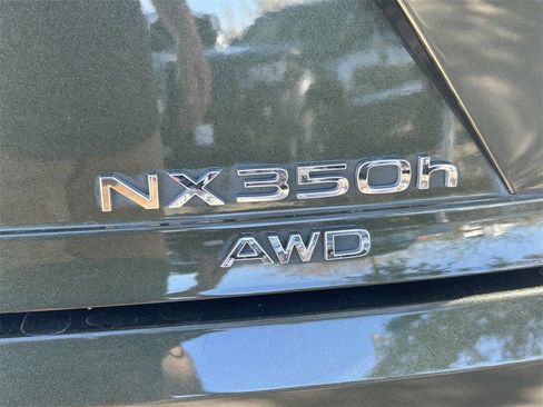 Used 2022 Lexus NX 350h AWD image 13