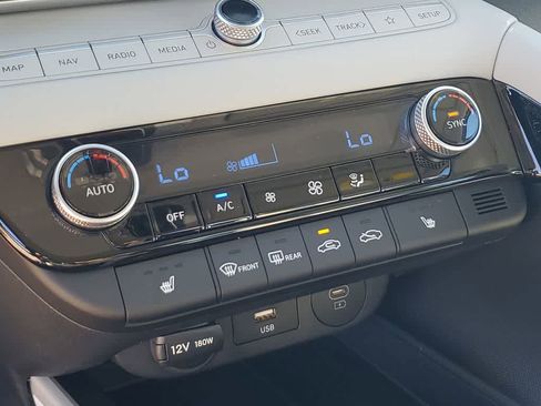 New 2026 Hyundai Elantra Limited image 31