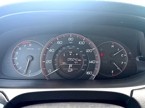 Used 2015 Honda Accord EX-L image 10
