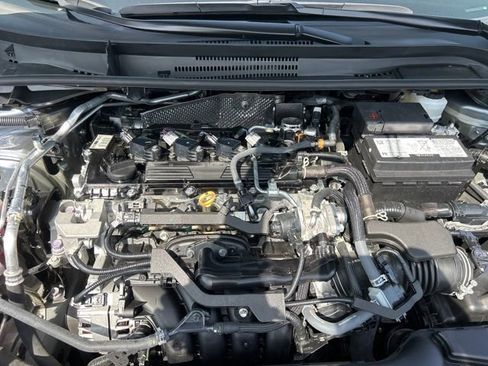 Used 2025 Toyota Corolla LE FWD image 34