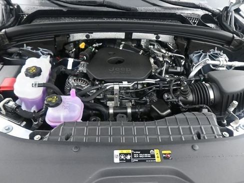 New 2026 Jeep Grand Cherokee Altitude AWD/4WD image 20