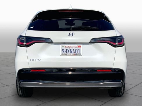 Used 2024 Honda HR-V EX-L image 4