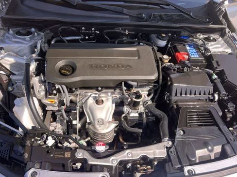 Certified 2025 Honda Civic Sport image 10