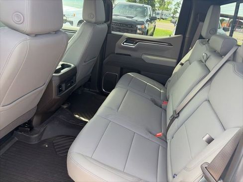 New 2026 Chevrolet Silverado 1500 RST AWD/4WD image 11