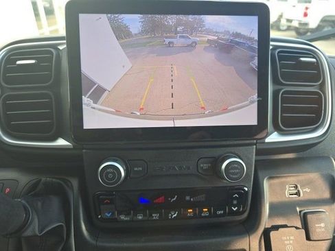 Used 2025 RAM ProMaster 2500 FWD image 16