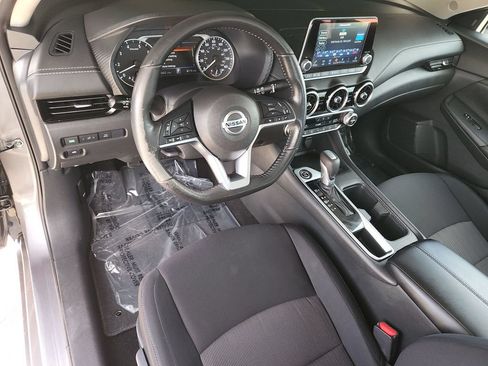 Certified 2023 Nissan Sentra SV w/ All-Weather Package FWD image 17