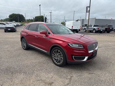 Used 2020 Lincoln Nautilus Reserve w/ Equipment Group 201A FWD image 19