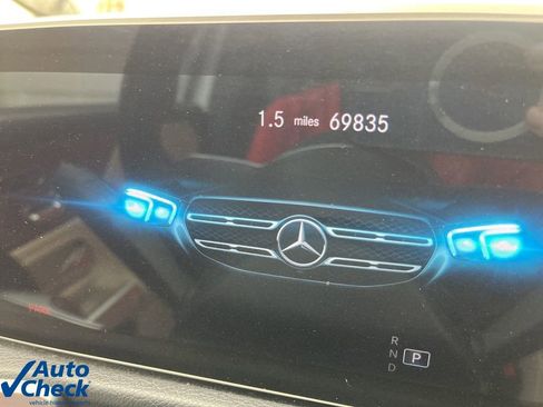 Used 2021 Mercedes-Benz GLB 250 image 13