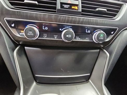 Used 2019 Honda Accord EX-L image 19