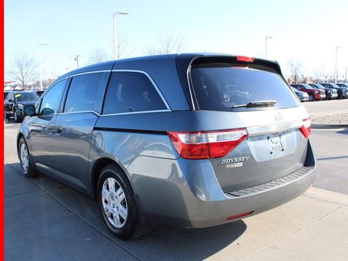 Used 2011 Honda Odyssey LX image 5