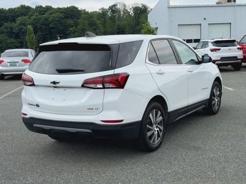 Used 2024 Chevrolet Equinox LT AWD/4WD image 8