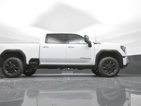 New 2026 GMC Sierra 2500 AT4 w/ AT4 Premium Plus Package AWD/4WD image 43