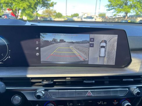 Used 2023 Kia Telluride AWD image 43