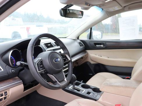 Used 2019 Subaru Outback 3.6R Limited image 10