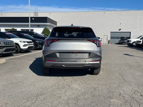 New 2026 Kia Sportage LX image 6