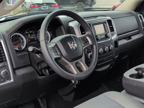 Used 2022 RAM 1500 Classic SLT image 36