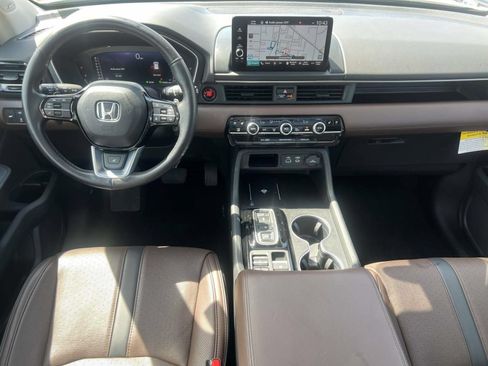 Used 2023 Honda Pilot Elite image 15