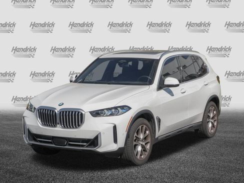 Certified 2025 BMW X5 xDrive40i w/ Premium Package AWD/4WD image 5