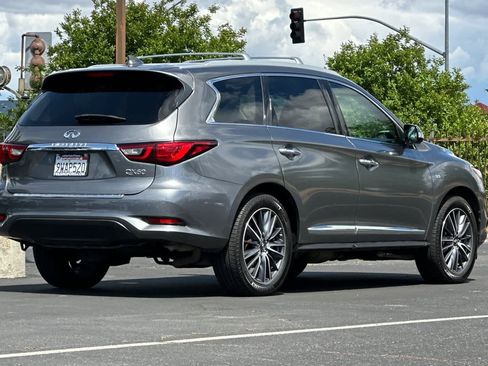 Used 2020 INFINITI QX60 Luxe w/ Sensory Package image 2