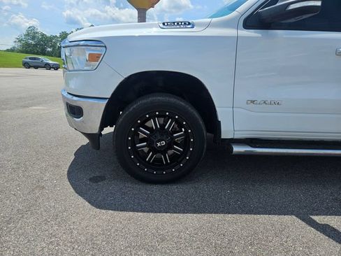 Used 2019 RAM 1500 Big Horn AWD/4WD image 27
