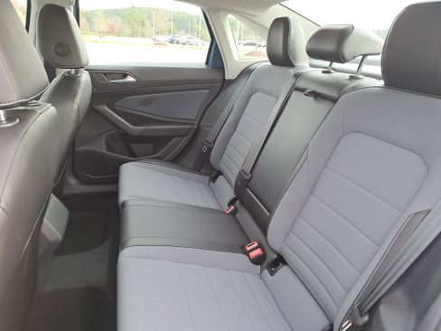New 2026 Volkswagen Jetta SE image 13